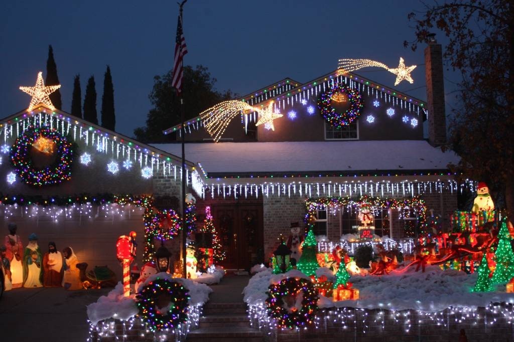 Christmas Lights Sacramento 2022 Christmas Light Tour Sacramento Mission Oaks Recreation & Park District Christmas Lights Sacramento 2022 Christmas Light Tour Sacramento Mission Oaks Recreation & Park District